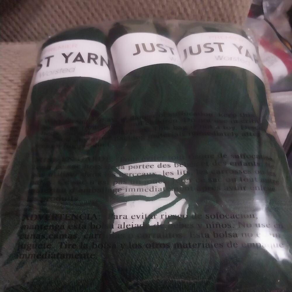 New Premier Just Yarn "Deep Green"